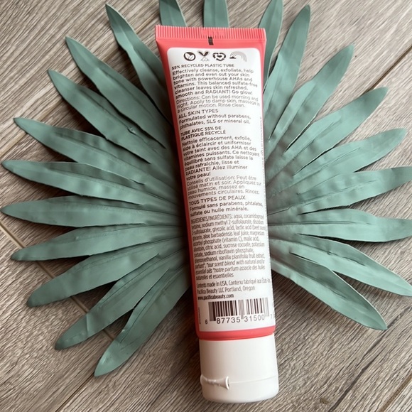 ☀️5/$25 Bundle! Pacifica Glow Baby Brightening Exfoliating Face Wash Cleanser - Picture 2 of 5